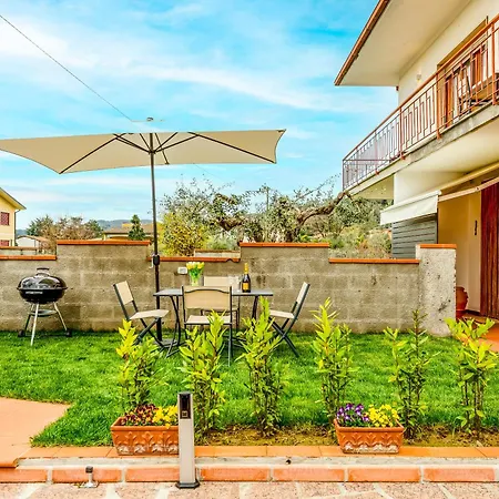 Hostly-il Viale-garden House Between Pisa E Apartment