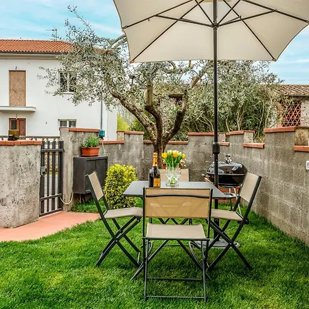 Hostly-il Viale-garden House Between Pisa E Apartment *