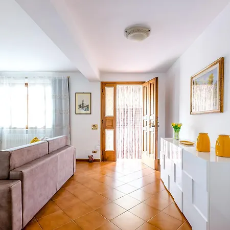 Hostly-il Viale-garden House Between Pisa E *